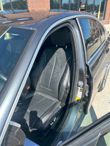 2017 BMW 3 Series 330e iPerformance