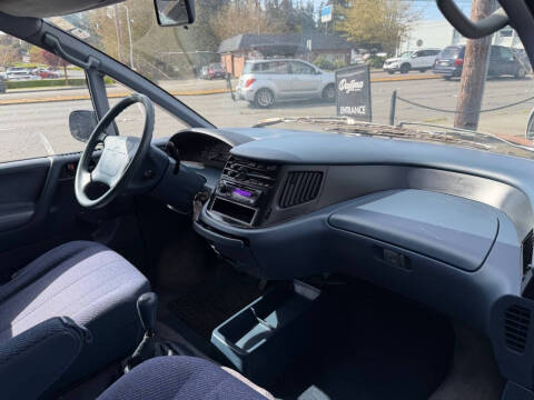 1993 Toyota Previa Deluxe