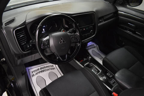 2018 Mitsubishi Outlander LE