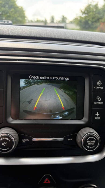 2015 RAM 1500 SLT