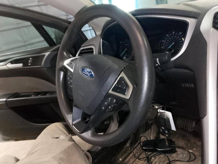 2014 Ford Fusion S