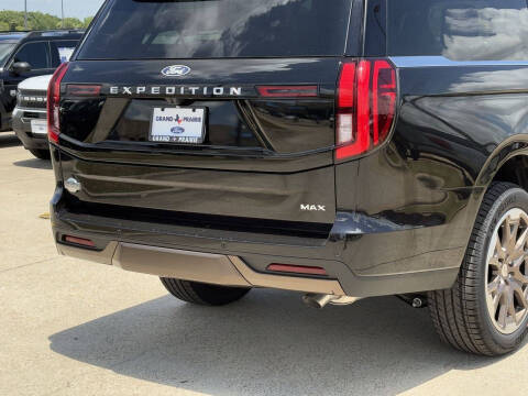 2027 Ford Expedition MAX King Ranch