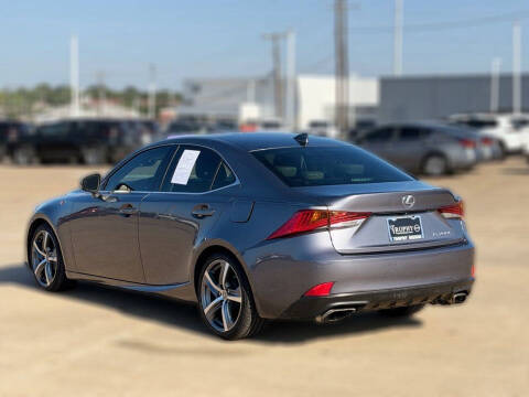2017 Lexus IS 200t