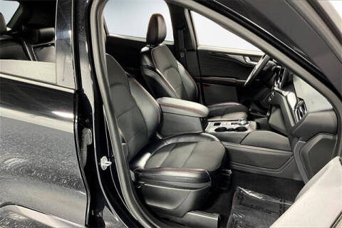 2023 Ford Escape ST-Line Select