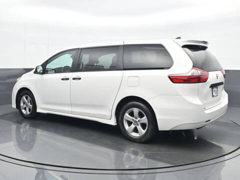 2020 Toyota Sienna L 7-Passenger