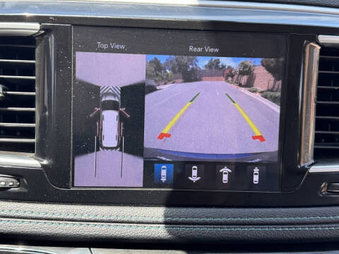 2018 Chrysler Pacifica Hybrid Limited