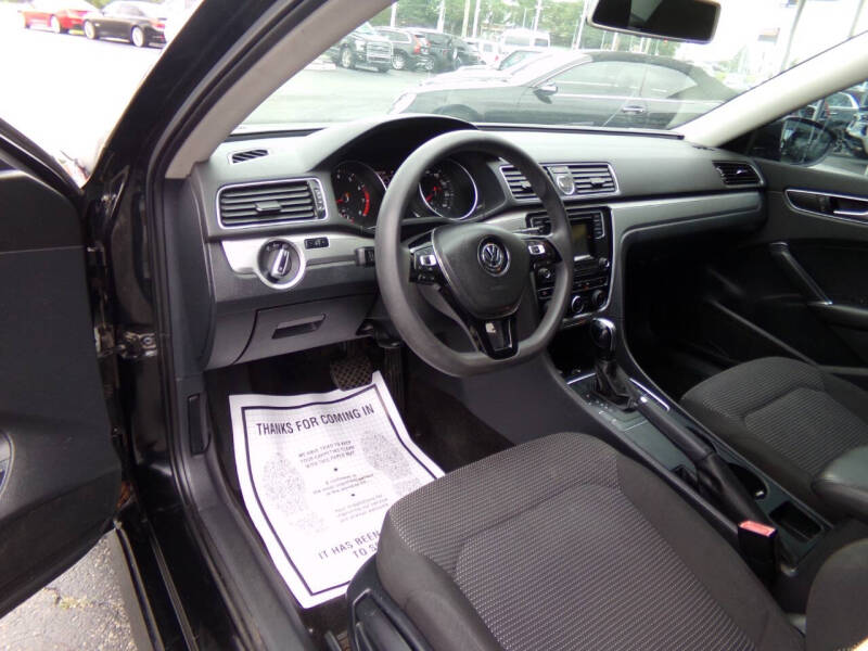 2016 Volkswagen Passat 1.8T S