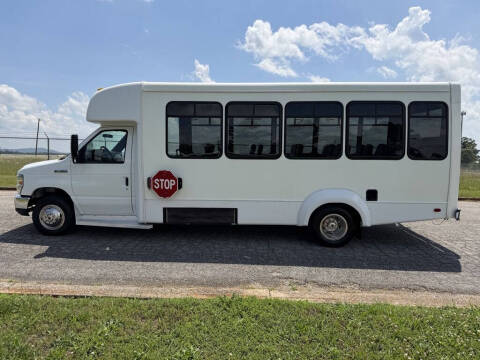 2018 Ford E-Series E-450 SD