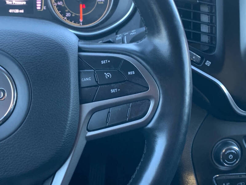 2020 Jeep Cherokee Latitude Lux