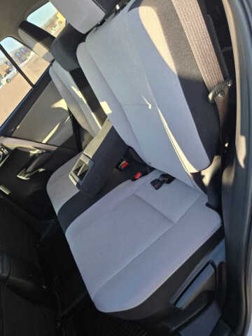 2017 Toyota RAV4 Hybrid XLE