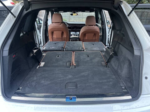 2022 Audi Q7 quattro Premium Plus 45 TFSI