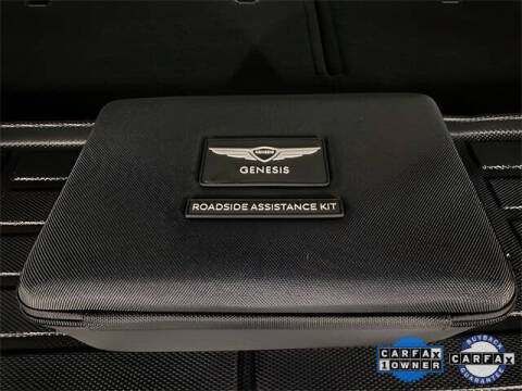 2024 Genesis GV60 Standard