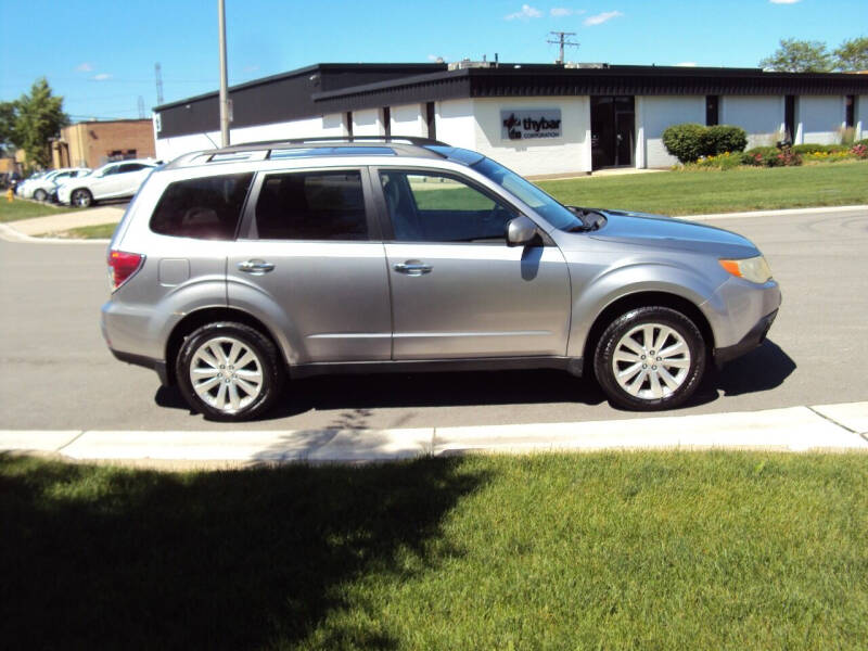 2011 Subaru Forester X Premium Package photo 4