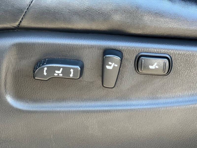 2012 Infiniti QX56