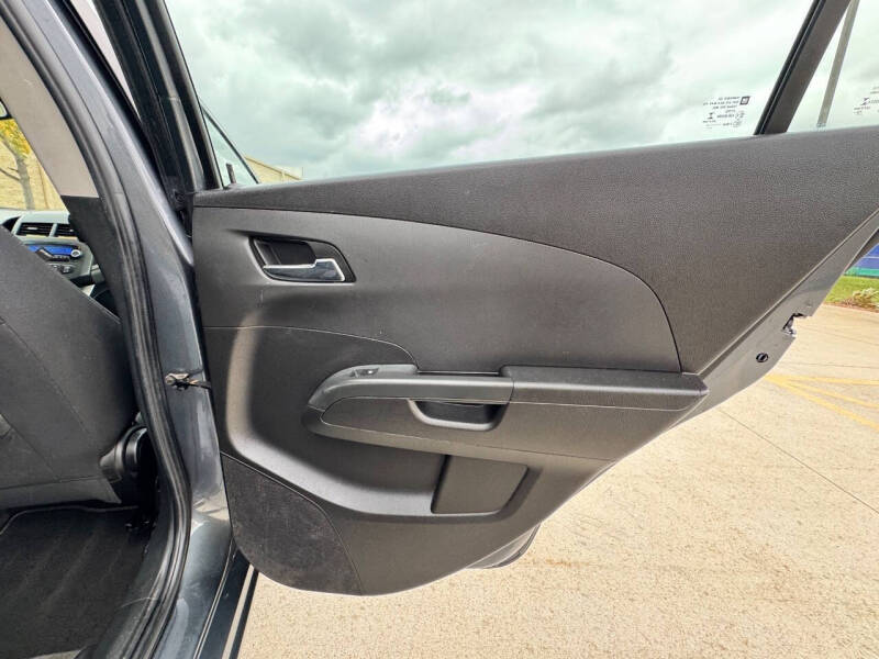 2013 Chevrolet Sonic LT Auto