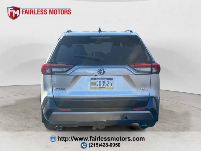 2020 Toyota RAV4 Hybrid XSE