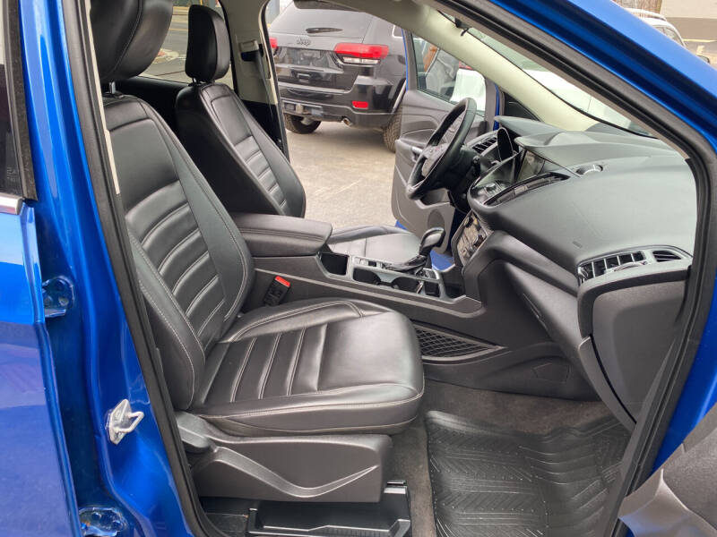 2019 Ford Escape SEL