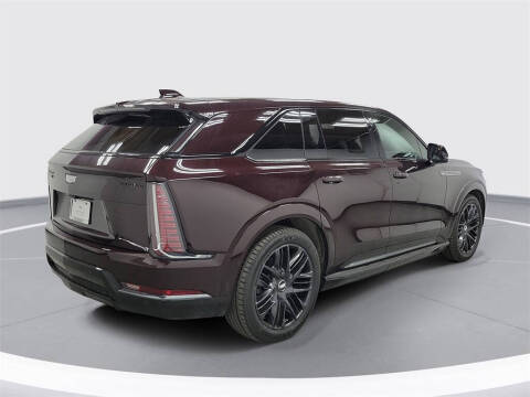 2025 Cadillac Escalade IQ Sport 2