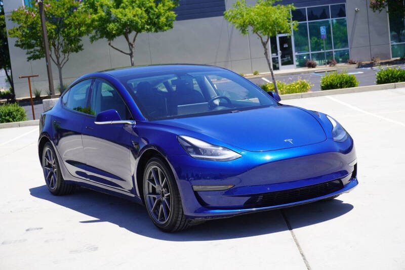 2021 Tesla Model 3 Standard Range Plus