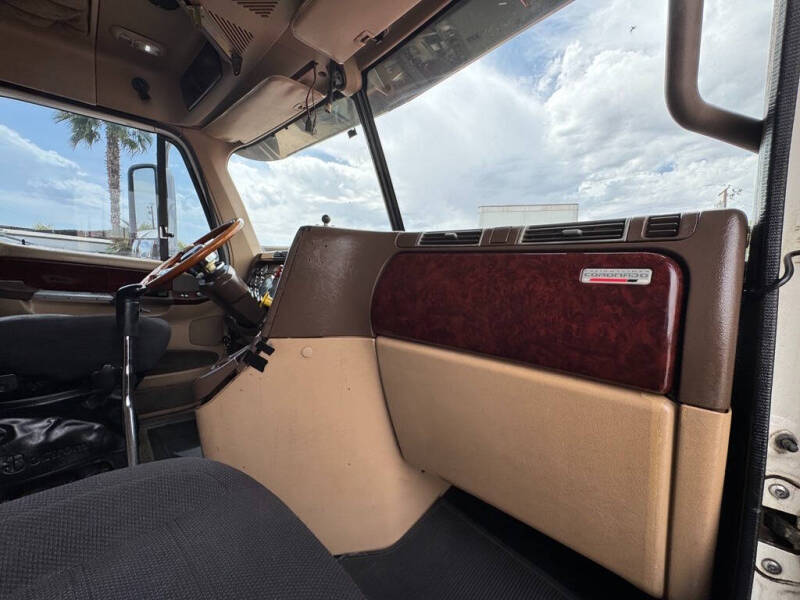 2007 Freightliner Coranado 132 ARI Legacy II Condo Sleeper