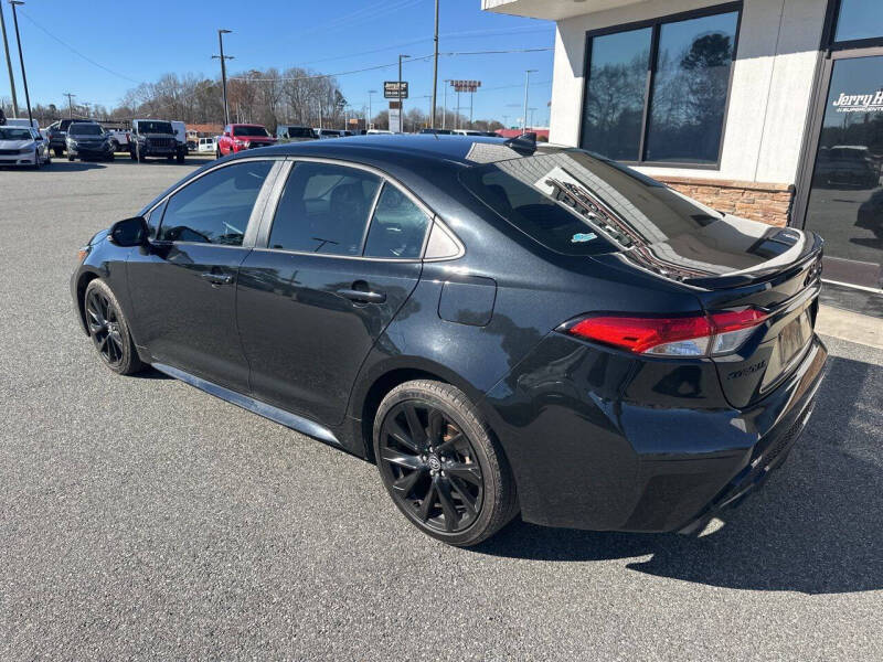 2022 Toyota Corolla SE Nightshade Edition