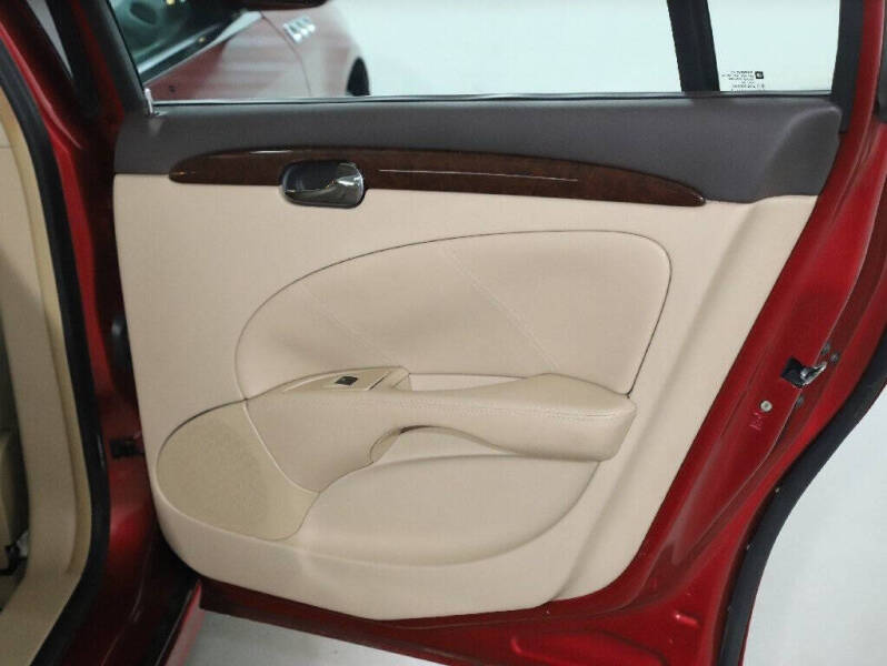 2011 Buick Lucerne CXL Premium