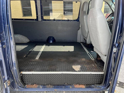 2009 Ford E-Series E-350 SD