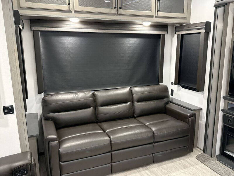 2023 Keystone RV Montana