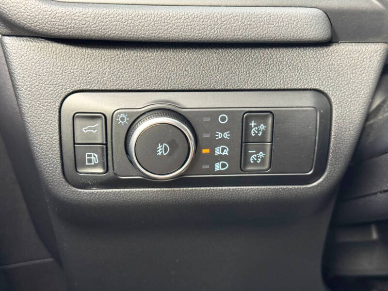 2024 Ford Escape Hybrid ST-Line Select