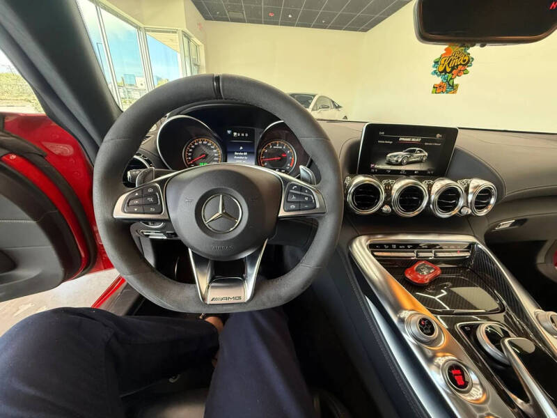 2016 Mercedes-Benz AMG GT S