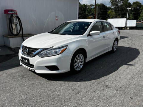 2016 Nissan Altima for sale at J & E AUTOMALL in Pelham NH