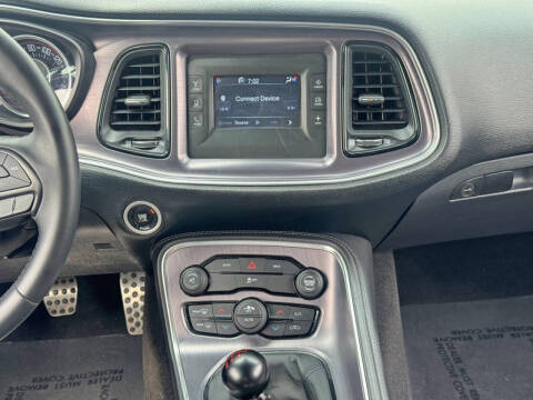 2015 Dodge Challenger R/T