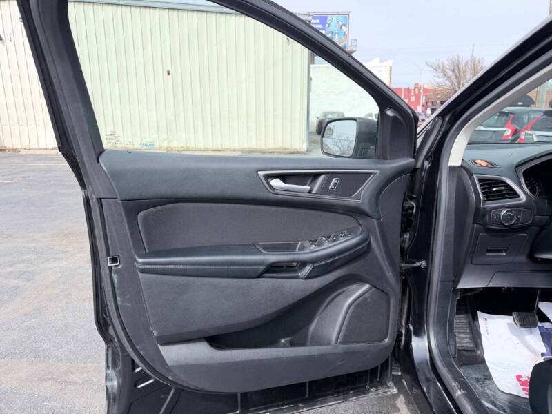 2016 Ford Edge SE