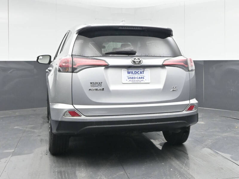 2018 Toyota RAV4 LE