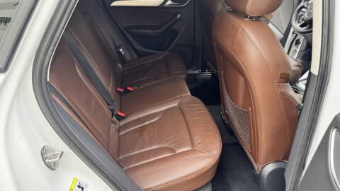 2015 Audi Q3 2.0T quattro Premium Plus