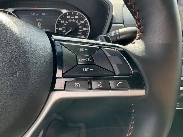 2025 Nissan Altima 2.5 SR