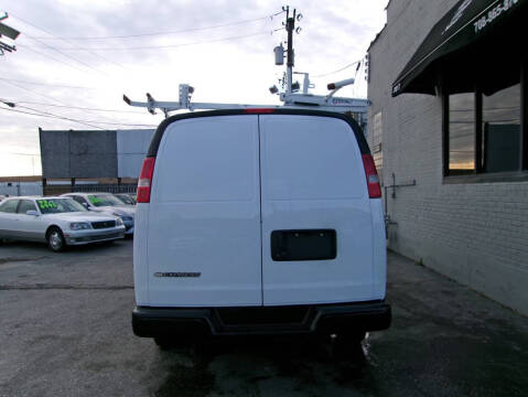 2017 Chevrolet Express 2500