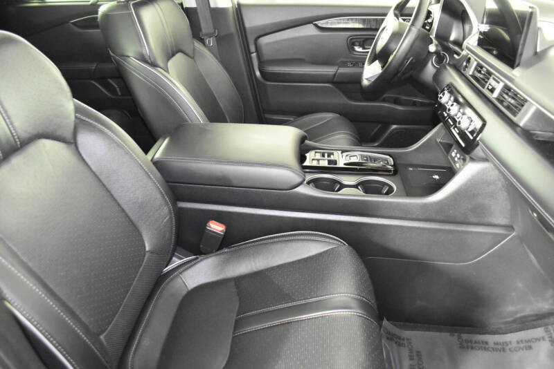 2023 Honda Pilot Elite