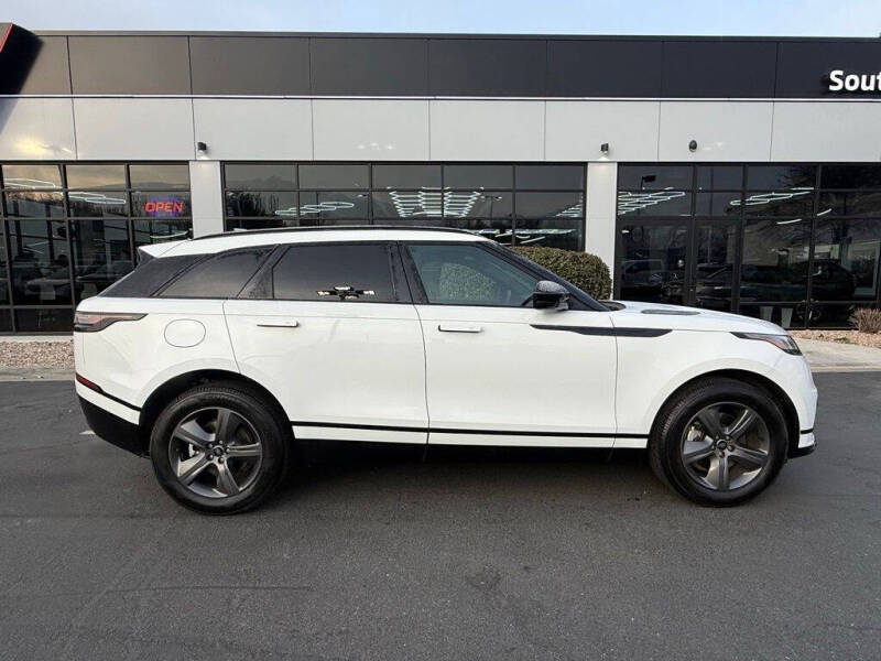 2025 Land Rover Range Rover Velar P250 Dynamic SE