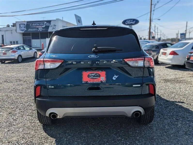2020 Ford Escape SE
