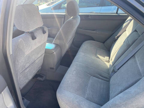 2003 Toyota Camry LE V6