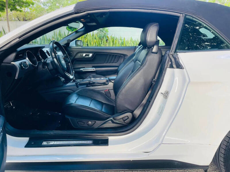 2023 Ford Mustang