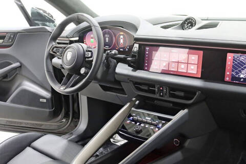 2025 Porsche Macan Turbo Electric