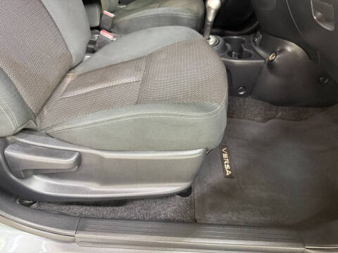 2017 Nissan Versa 1.6 S