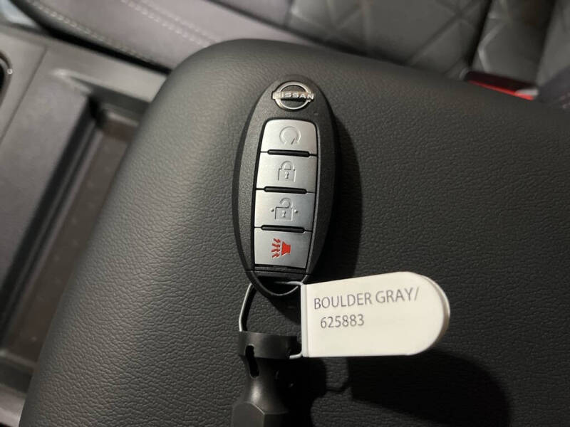 2026 Nissan Frontier SV