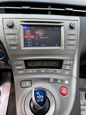 2012 Toyota Prius Two