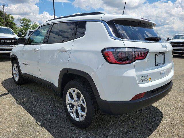 2024 Jeep Compass Latitude