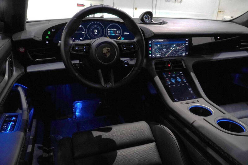 2020 Porsche Taycan Turbo