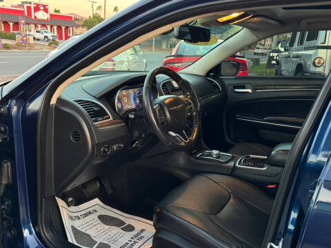 2015 Chrysler 300 C