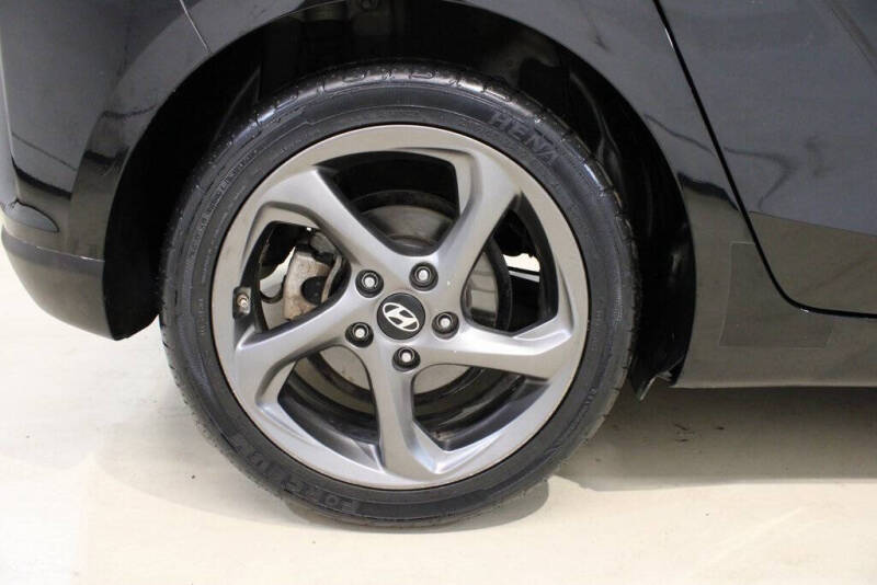 2019 Hyundai Veloster